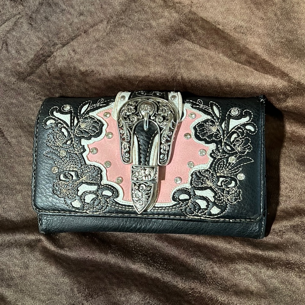 Western glam big silver buckle pink + black clutch, wallet, leather rhinestones